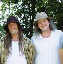 John en Ines hebben hun VOG binnen en zijn klaar voor de wietproef