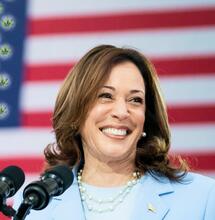 Kamala Harris favorevole alla legalizzazione
