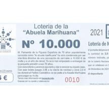 Participa del sorteo de navidad para ayudar a la abuela marihuana