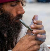 Bazylea po 3 latach sprzedaży marihuany: spadek ryzyka i nowe wnioski z badań