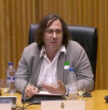 Ciencia y Derecho frente al dogma: Hacia una regulación basada en la evidencia