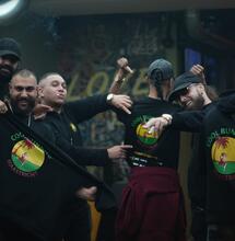Cool Running en Outsidahz presenteren hiphop/reggae track en video