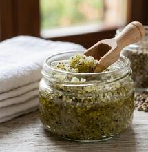 Canapa e Scrub Corpo: esfoliazione, nutrimento e il ruolo del CBD