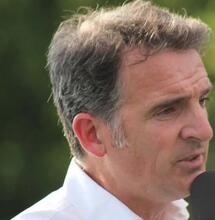 French mayor asks for cannabis referendum 