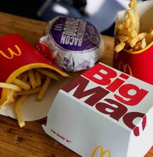 US Senator: "McDonald's  More Dangerous Than Cannabis"