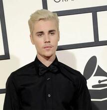 Justin Bieber v Coloradu kouřil trávu a fanoušci šíleli