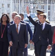 Trafic de drogue à Marseille : Macron accuse les consommateurs de cannabis de complicité  