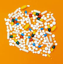 Marihuana pomáhá pacientům snižovat dávky opioidů