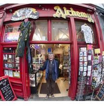 Remembering Counter-Culture Hero Lee Harris