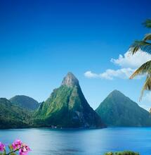 Le cannabis sera bientôt décriminalisé à Sainte Lucie