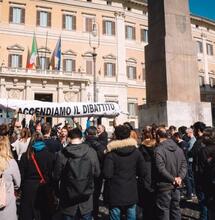 La Questura chiama Soft Secrets risponde