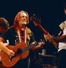 Willie Nelson : une icône du cannabis aux USA