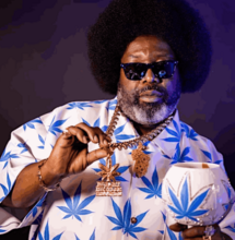 Afroman umilia la polizia dopo il raid nella sua casa