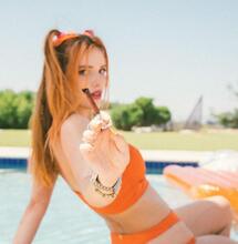 Bella Thorne: ‘I can still roll that motherfucking joint’
