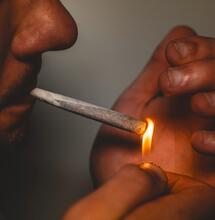 Come rollare la canna perfetta: filtri e cartine