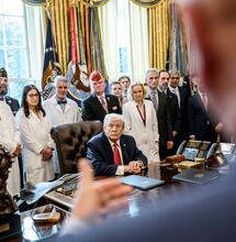 El fin del exilio financiero: cómo la Lista III permitirá pagar el cannabis con tarjeta