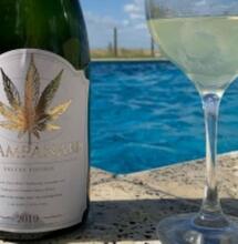 Champanabis el vino cannábico perseguido