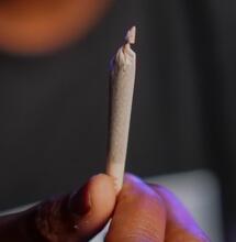 Los cigarrillos Grimault y del Dr. Andreu marcaron una época cuando los abuelos fumaban con la excusa del asma. 