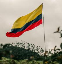 Reforma cannábica colombiana frenada por bombas