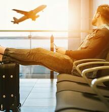 Cannabis customs control at U.S. airports is not a priority, but passengers are not supposed to carry weed in their luggage - here are more details. 