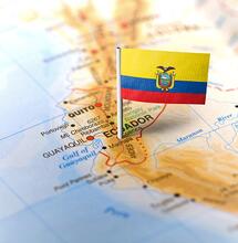 Multitudinarias marchas y el regreso de la represión en Ecuador