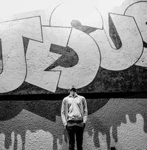 Jesús, el mesías cristiano, curaba y cristianizaba con aceite de cáñamo y canela.