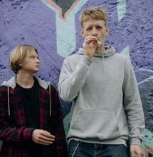Kids smoking