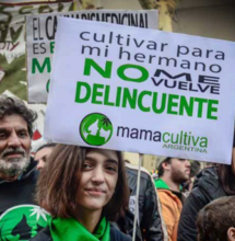 Marcha de Mamá Cultiva Argentina.