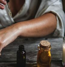 Marijuana Dreams: DIY Marijuana Herbal Lady Ointment