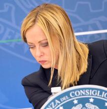 Premier Meloni: fra consumo di marijuana e devianza