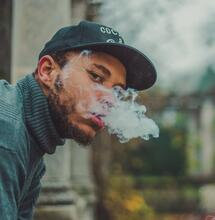 ¿Probar marihuana o plantarla?