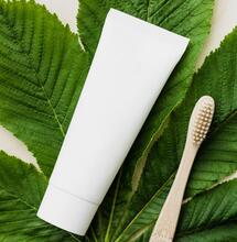 Thai Entrepreneurs Cash in With Weed Toothpaste!