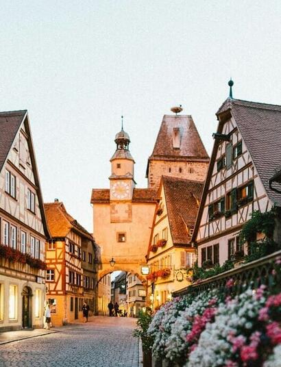 first cannabis club licenses issued in Germany