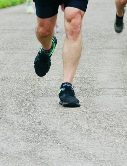 Can CBD help athletic recovery? Explore the latest research on muscle soreness, sleep, dosing, WADA rules, and what athletes should realistically expect. 
