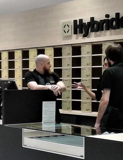 Canada : les ventes mensuelles de cannabis inférieures à un demi-milliard de dollars  