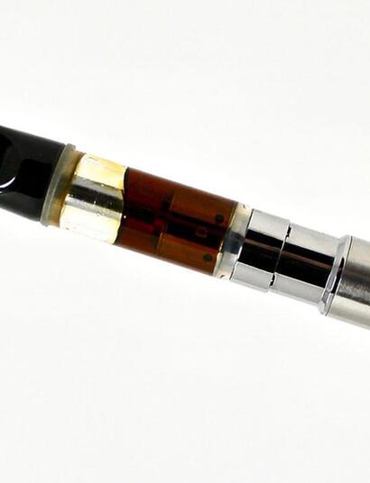 Des cannabinoïdes de synthèse vendus pour du CBD dans les cigarettes élctroniques