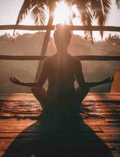 combining weed and meditation is a fantastic way to enhance your contemplative energy