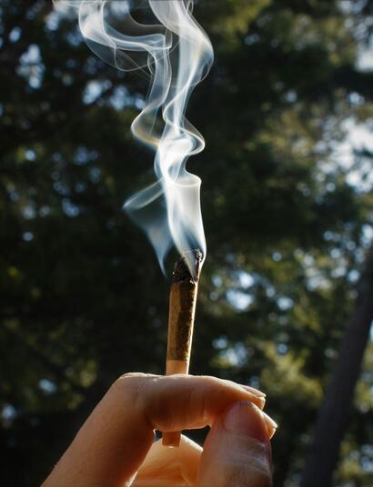  A new study suggests using a standard unit for cannabis, similarly to alcohol. This change could help reduce harm as legal cannabis becomes more common