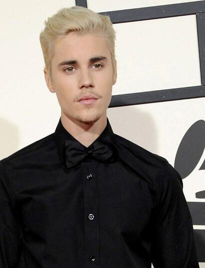 Justin Bieber fume de la marijuana au Colorado et enflamme les réseaux sociaux