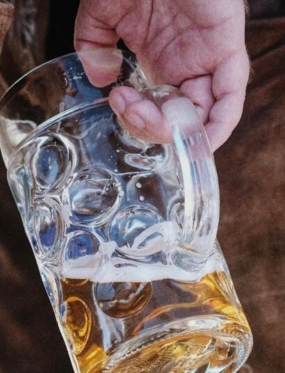 Konopie alternatywą dla alkoholu