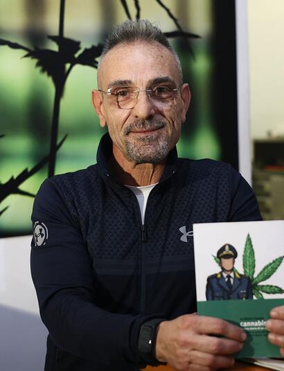 Cannabis a vera storia di un agente antidroga. Video intervista a Alfredo Ossino