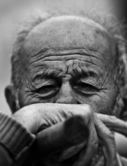 Nová studie: Konopí dokáže brzdit Alzheimera