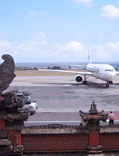 26 décembre 1999, Michael Blanc est arrêté en Indonésie avec 3,8 kg de haschisch