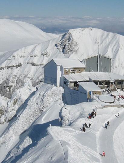  Une proposition de loi pour interdire la consommation de cannabis sur les pistes de ski