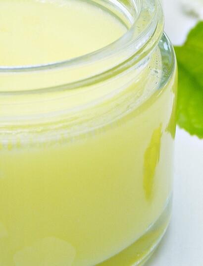 Wie stellt man CannaBalm her?