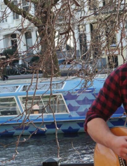 ÁSGEIR - “Wiet is best wel een ding in IJsland”