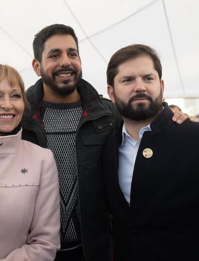 Ana María Gazmuri y Gabriel Boric, tras la promulgación de la ley "antinarco" en Viña del Mar. Foto: Presidencia de Chile.