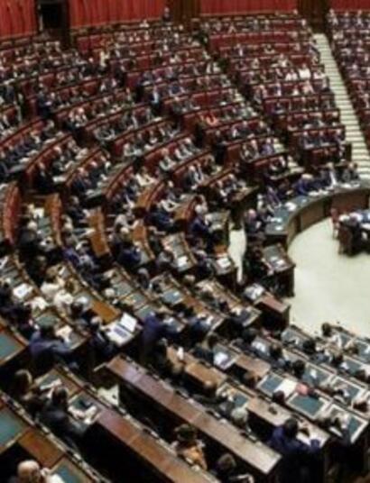 Canapa e crisi di governo, intervista al Sen. Matteo Mantero