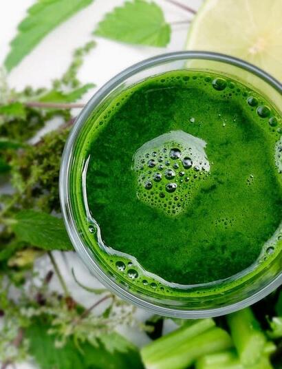 Check our step-by-step instructions on how to make cannabis smoothies. Pick the ingredients you want, and lace the milk before blending everything together. 