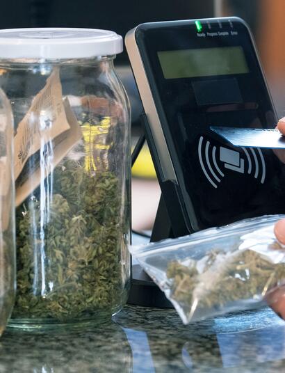 Cashback e cannabis legale: un'accoppiata inedita